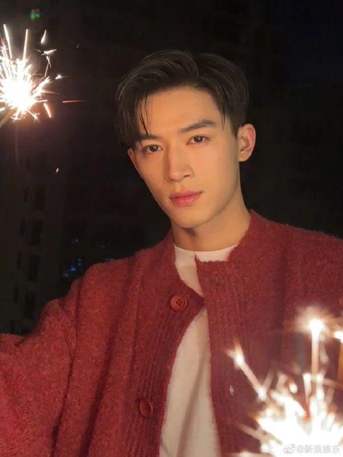 姜佳顾然恋情爆料视频播放,甜蜜视频引发网友热议