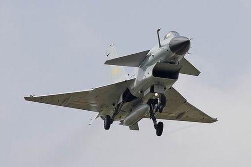 中国歼10最新爆料图片,中国空军新一代战鹰翱翔蓝天 第2张 中国歼10最新爆料图片,中国空军新一代战鹰翱翔蓝天 第2张
