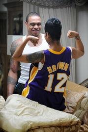 记者爆料湖人视频在线观看,记者爆料视频在线观看，不容错过