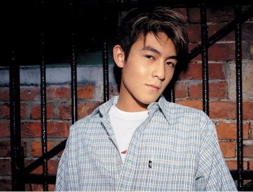 娱乐吃瓜女明星找男艺人